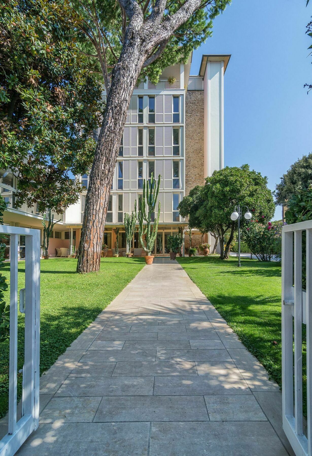 Hotel Il Caravaggio Marina di Pietrasanta Exterior foto